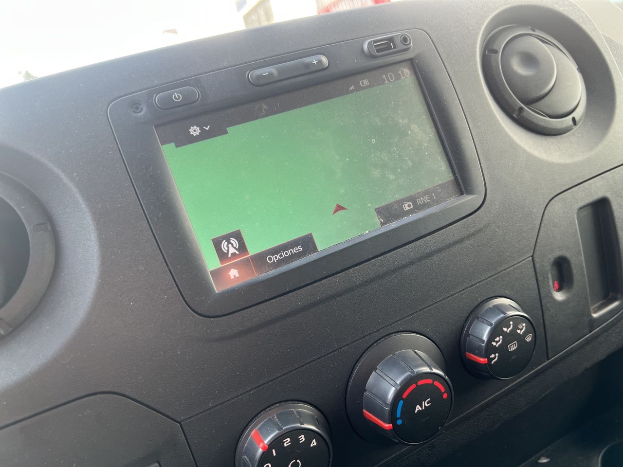 Renault Master L2H2 DCI 130 2.5 CONFORT 4D - Foto 25