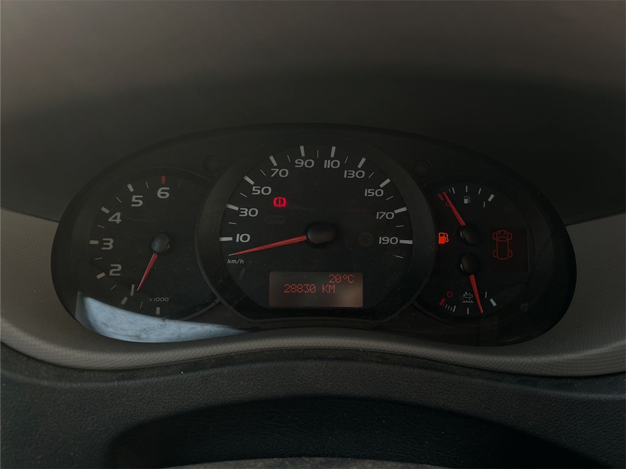 Renault Master L2H2 DCI 130 2.5 CONFORT 4D - Foto 13