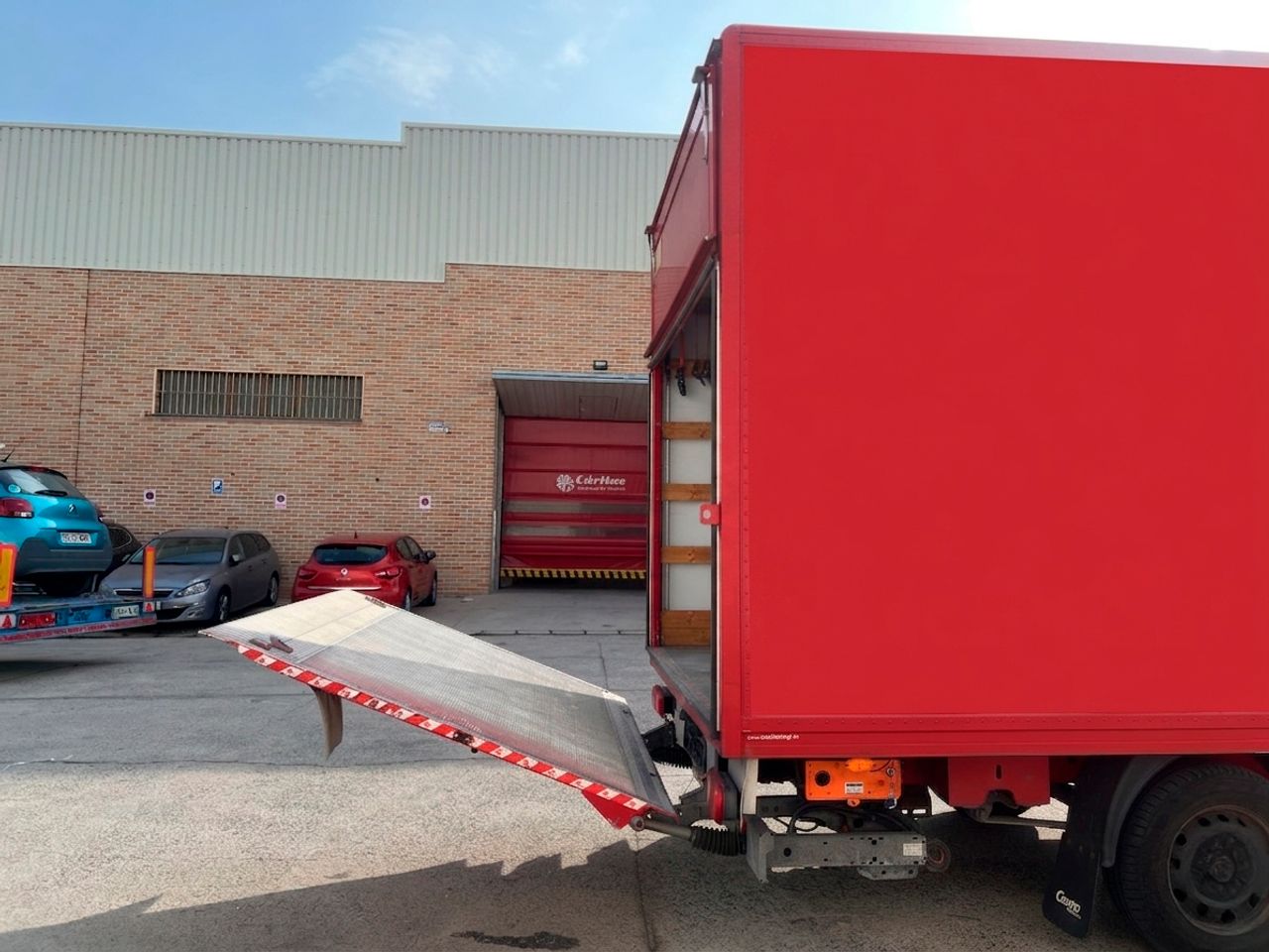 Renault Master L2H2 DCI 130 2.5 CONFORT 4D - Foto 28