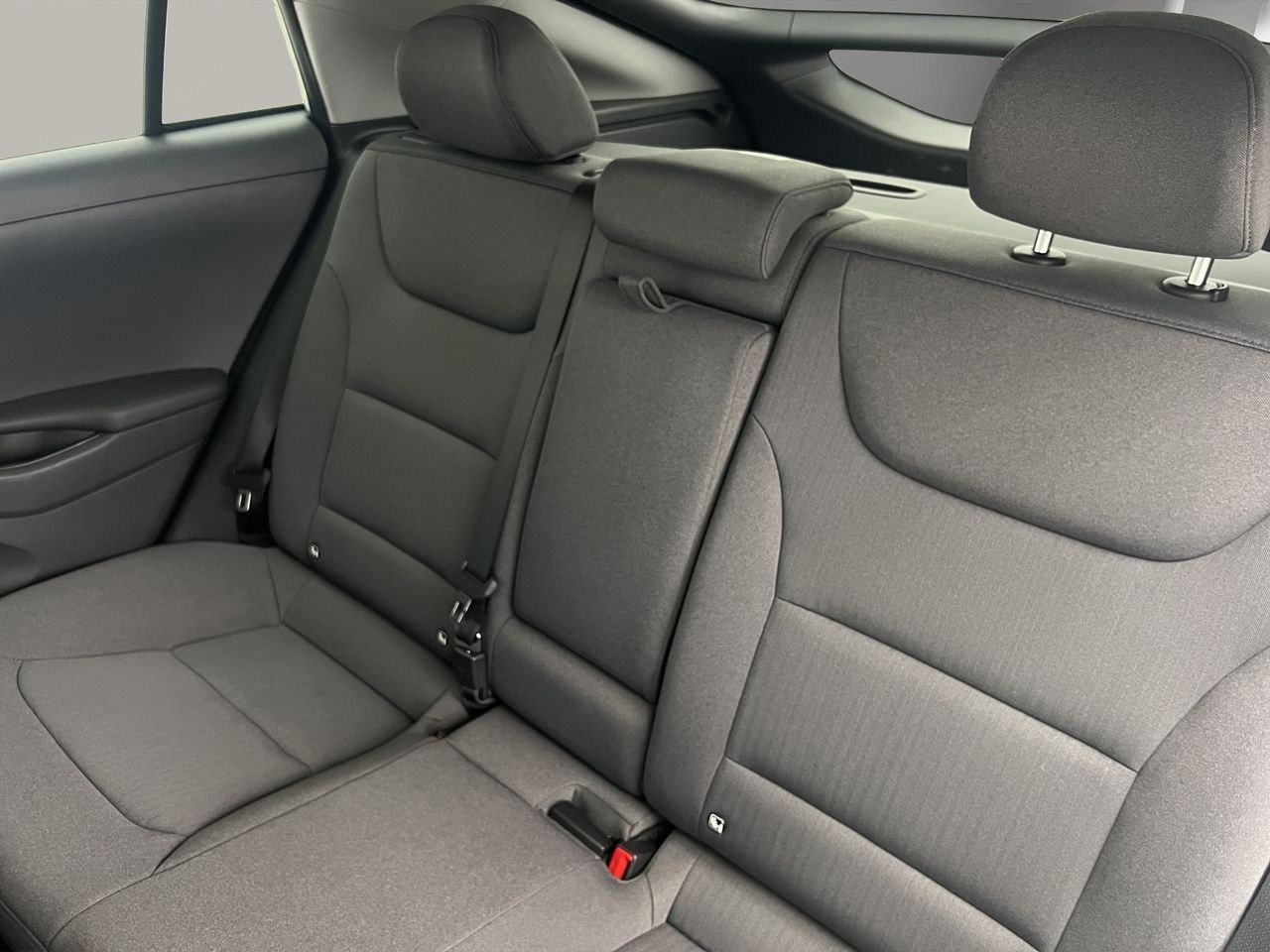 Hyundai IONIQ 1.6 GDI HEV Klass DCT - Foto 14