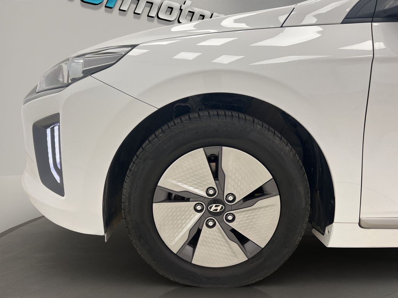 Hyundai IONIQ 1.6 GDI HEV Klass DCT - Foto 22