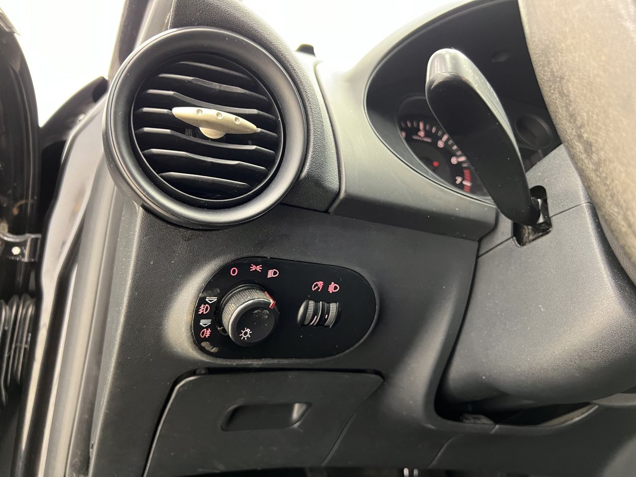 Seat Ibiza 1.4 16V 100 CV FÓRMULA SPORT - Foto 35