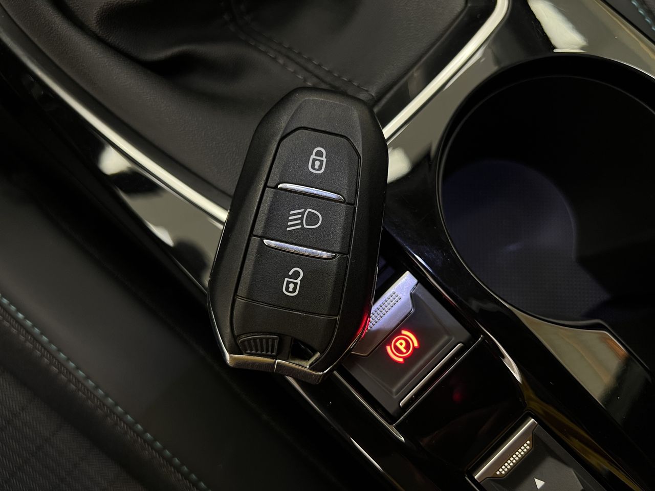 Peugeot 2008 Allure BlueHDI 81kW (110CV) - Foto 24