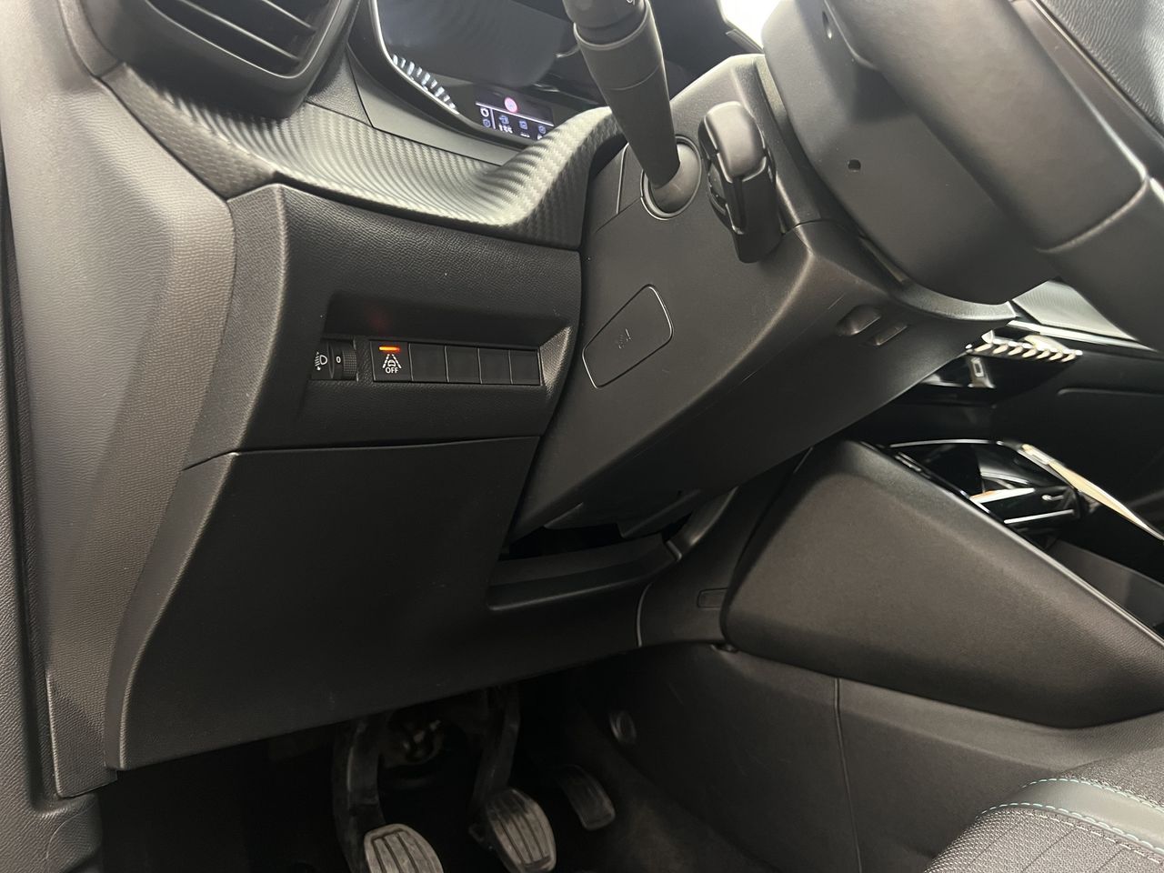 Peugeot 2008 Allure BlueHDI 81kW (110CV) - Foto 26