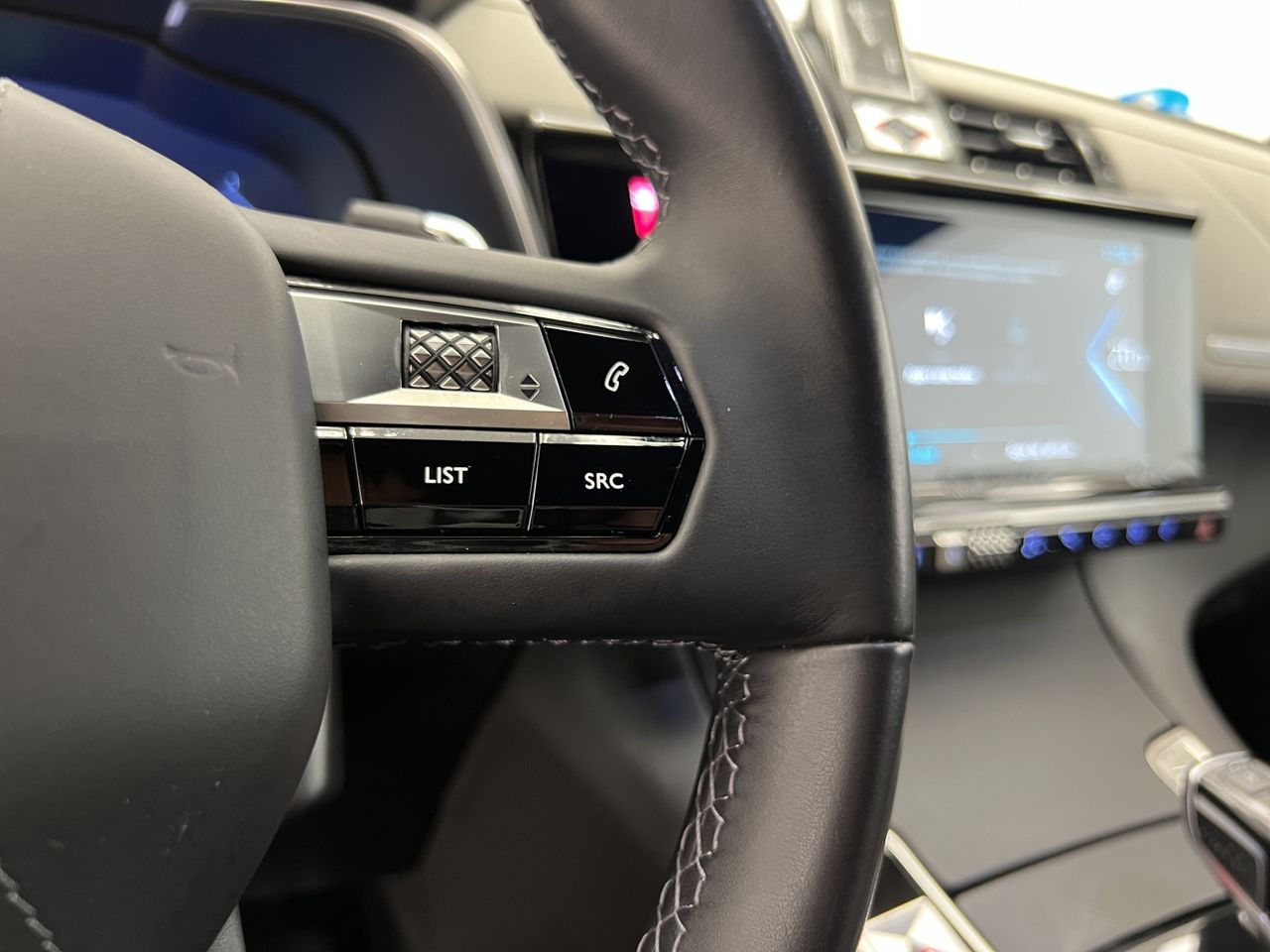 DS DS 7 2021 CROSSBACK E-TENSE TODOTERRENO 1.6 225 GRAND CHIC AUTO RIVOLI - Foto 29