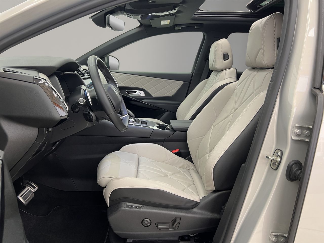 DS DS 7 2021 CROSSBACK E-TENSE TODOTERRENO 1.6 225 GRAND CHIC AUTO RIVOLI - Foto 10