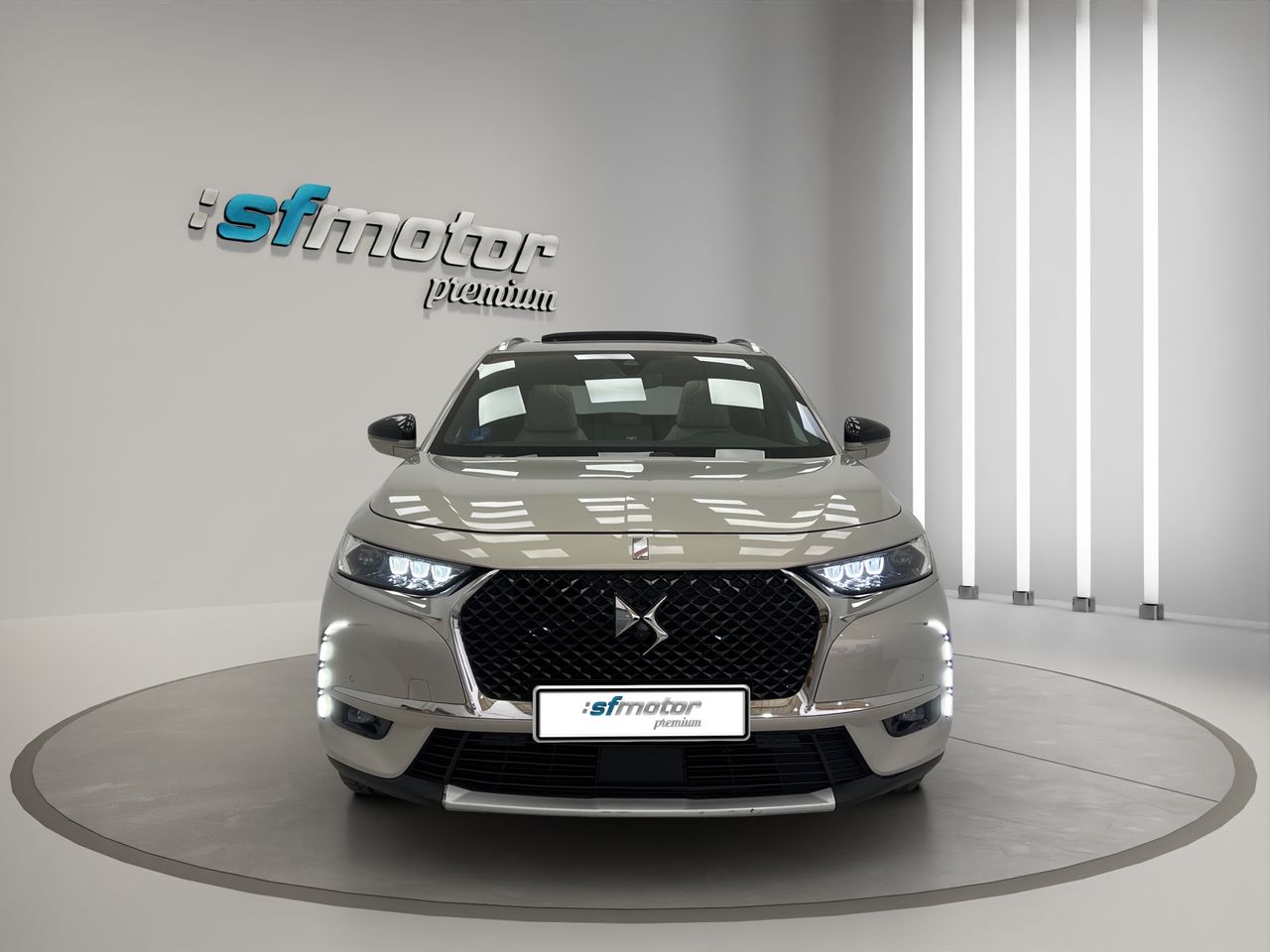 DS DS 7 2021 CROSSBACK E-TENSE TODOTERRENO 1.6 225 GRAND CHIC AUTO RIVOLI - Foto 3