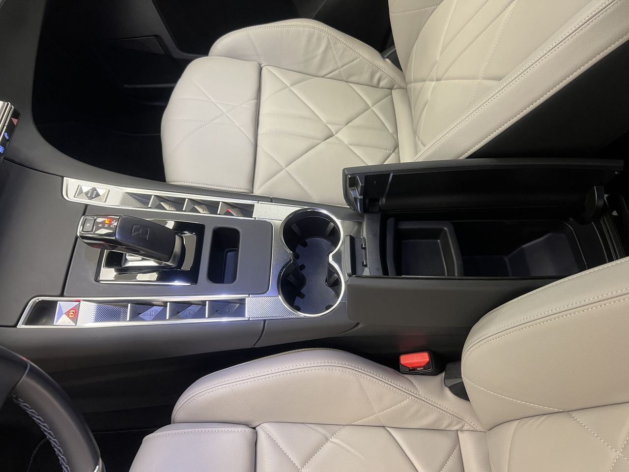 DS DS 7 2021 CROSSBACK E-TENSE TODOTERRENO 1.6 225 GRAND CHIC AUTO RIVOLI - Foto 40