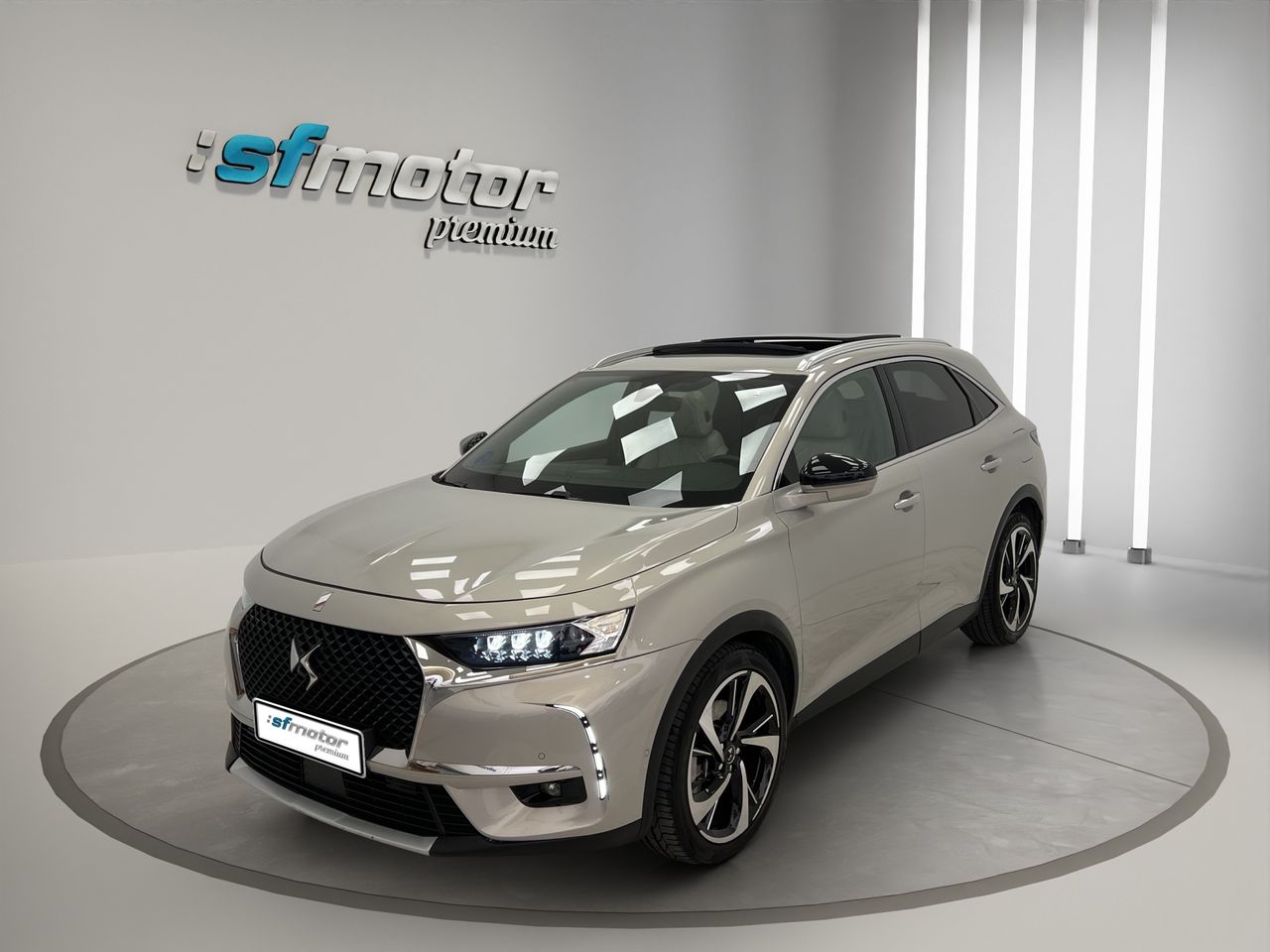 DS DS 7 2021 CROSSBACK E-TENSE TODOTERRENO 1.6 225 GRAND CHIC AUTO RIVOLI - Foto 2