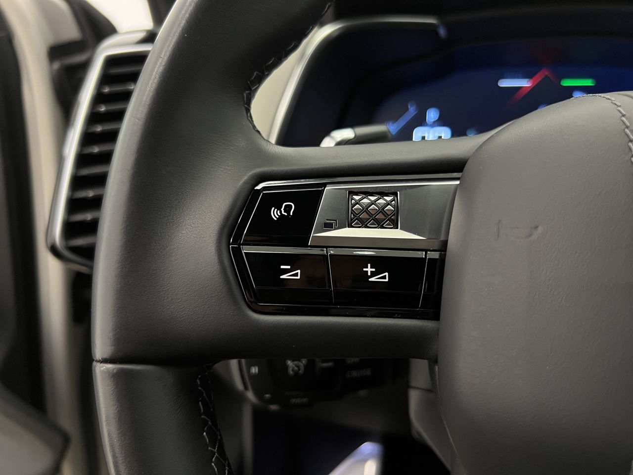 DS DS 7 2021 CROSSBACK E-TENSE TODOTERRENO 1.6 225 GRAND CHIC AUTO RIVOLI - Foto 28