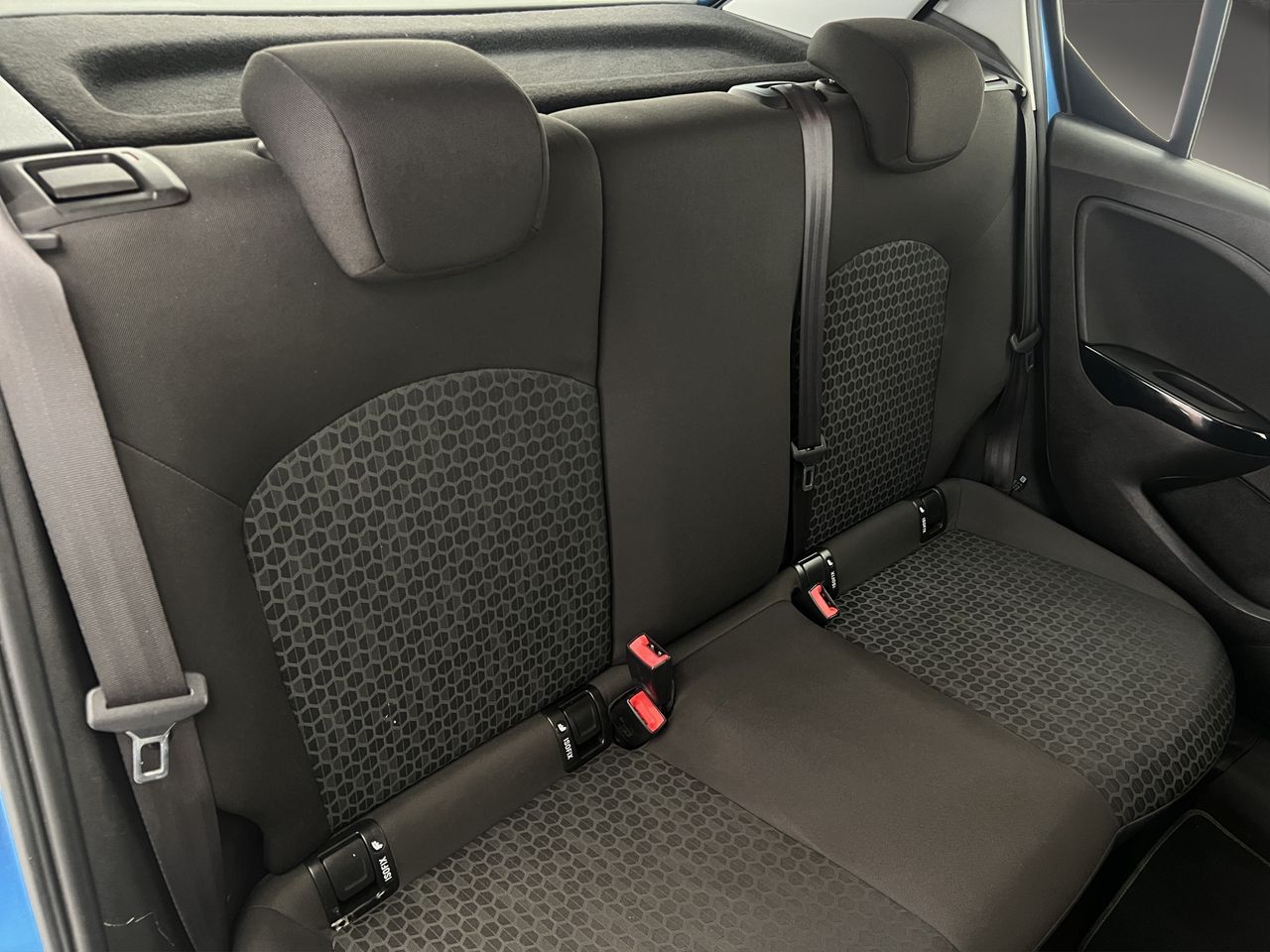 Opel Corsa GLP /  Gasolina - Foto 20