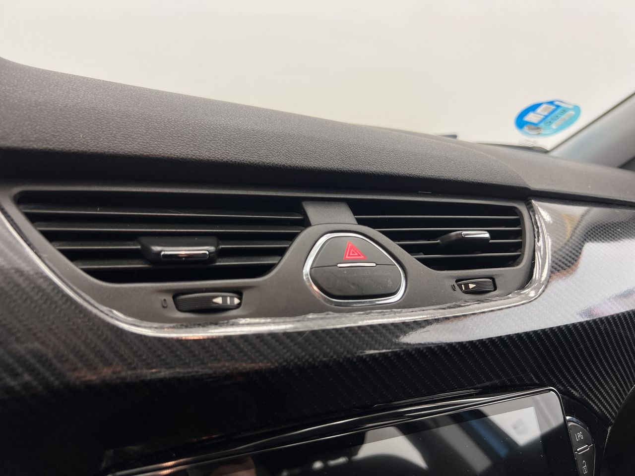 Opel Corsa GLP /  Gasolina - Foto 29