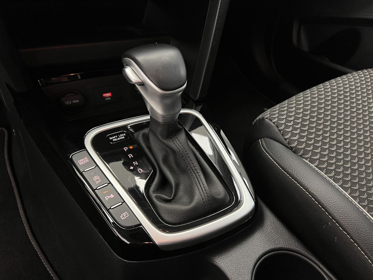 Kia Ceed TECH 1.6 CRDI 135CV AT7 E6D - Foto 30