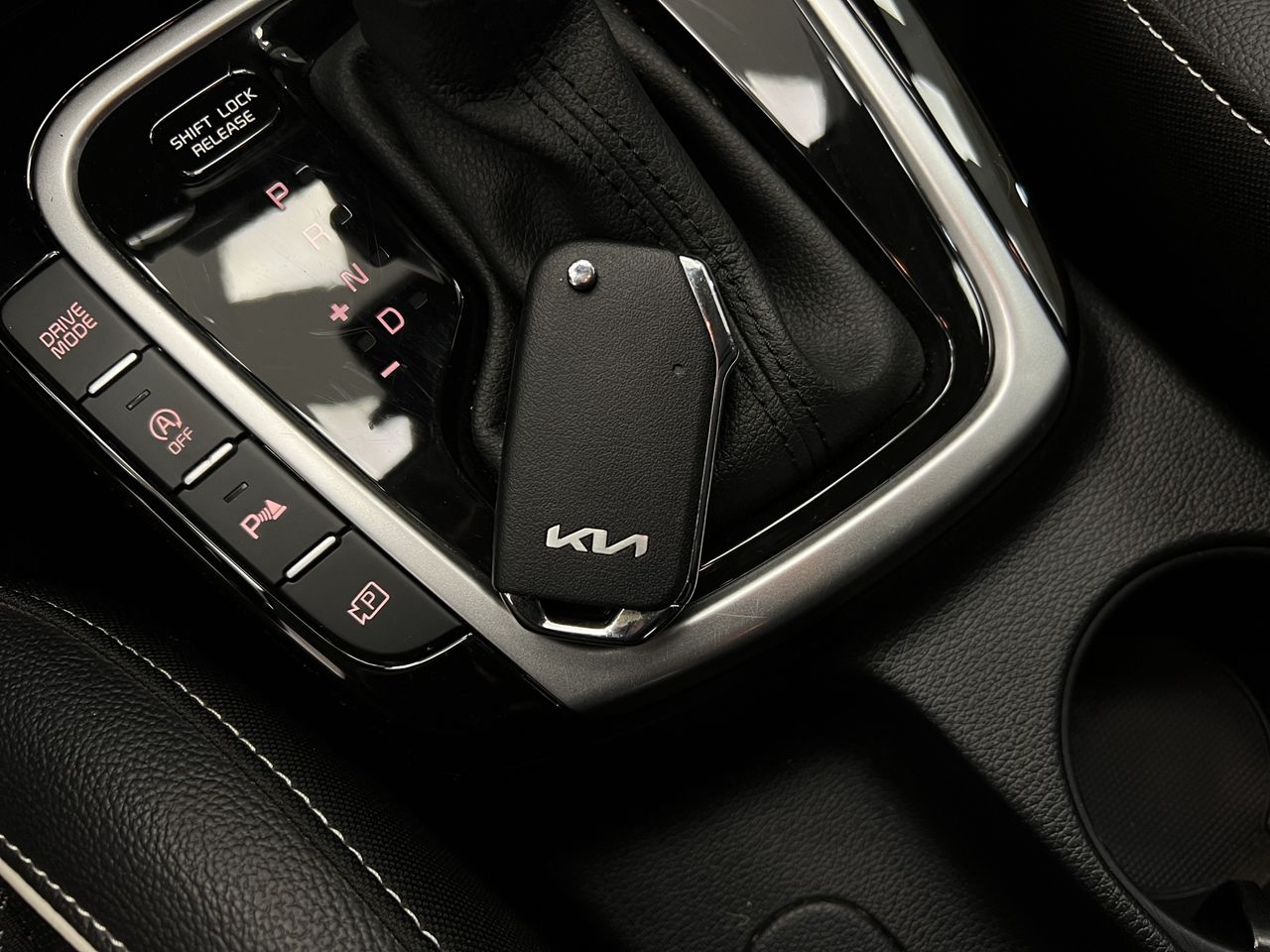 Kia Ceed TECH 1.6 CRDI 135CV AT7 E6D - Foto 24
