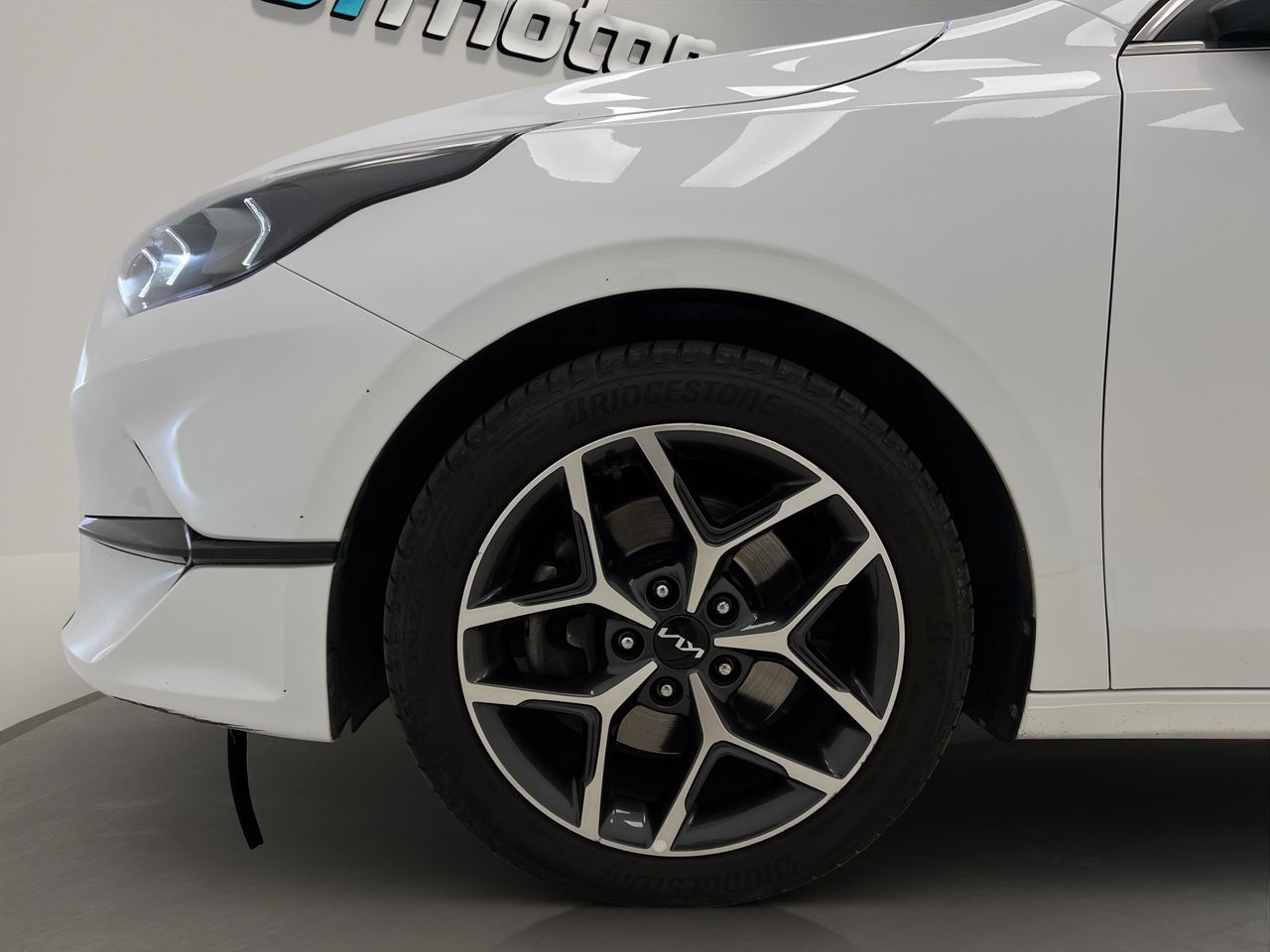 Kia Ceed TECH 1.6 CRDI 135CV AT7 E6D - Foto 22