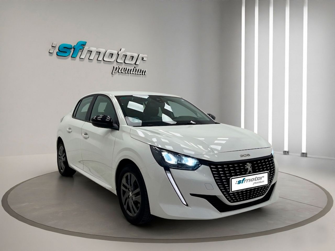 Peugeot 208 BERLINA CON PUERTO BlueHDi 73kW (100CV) Active Pack - Foto 9