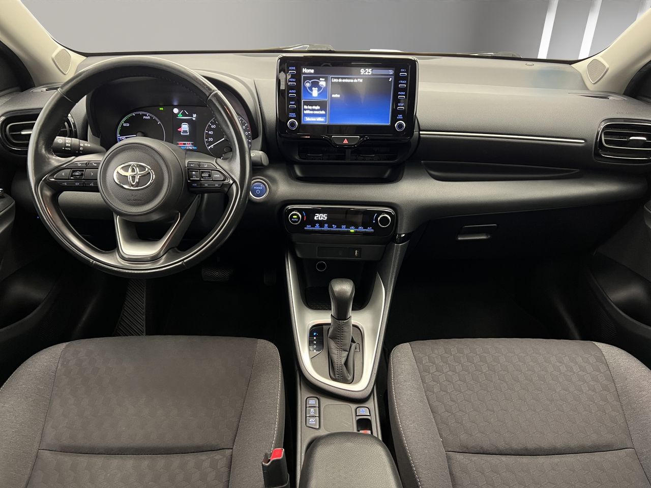 Toyota Yaris 1.5 120H Active Tech / BERLINA CON PORTÓN - Foto 15