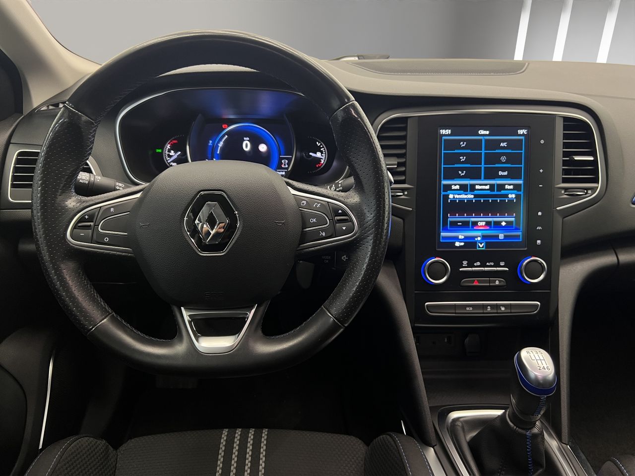 Renault Megane GT Line 1.5 DCI  (115CV) - Foto 15