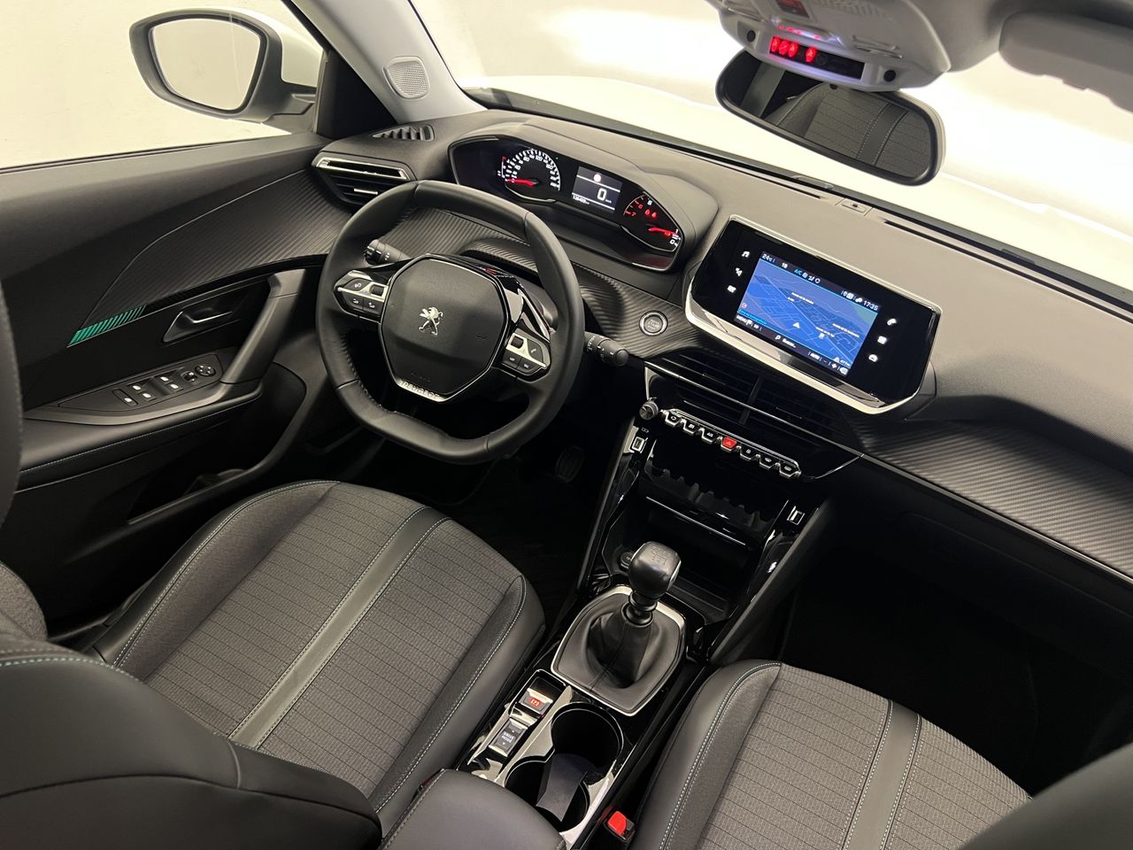 Peugeot 2008 TODOTERRENO Allure Pack BlueHDI 81kW (110CV) - Foto 41