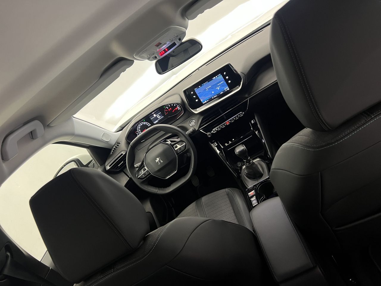 Peugeot 2008 TODOTERRENO Allure Pack BlueHDI 81kW (110CV) - Foto 42