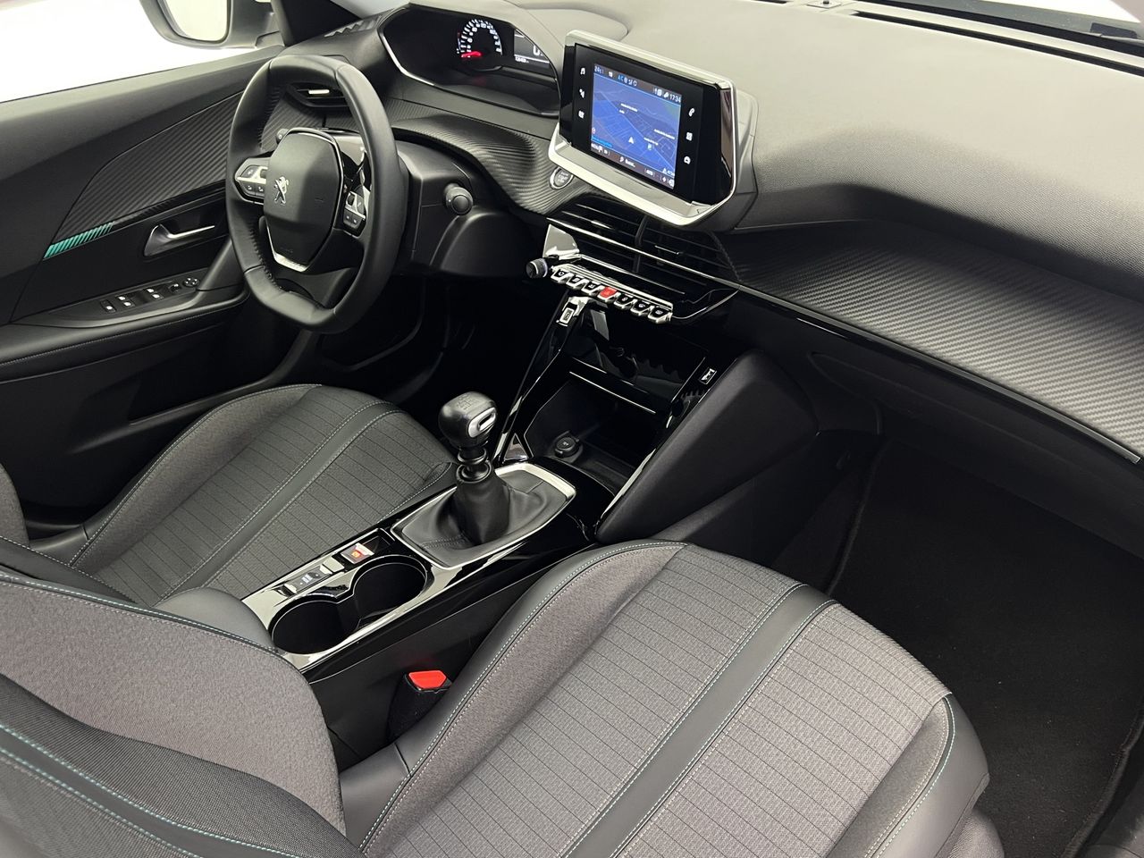 Peugeot 2008 TODOTERRENO Allure Pack BlueHDI 81kW (110CV) - Foto 38