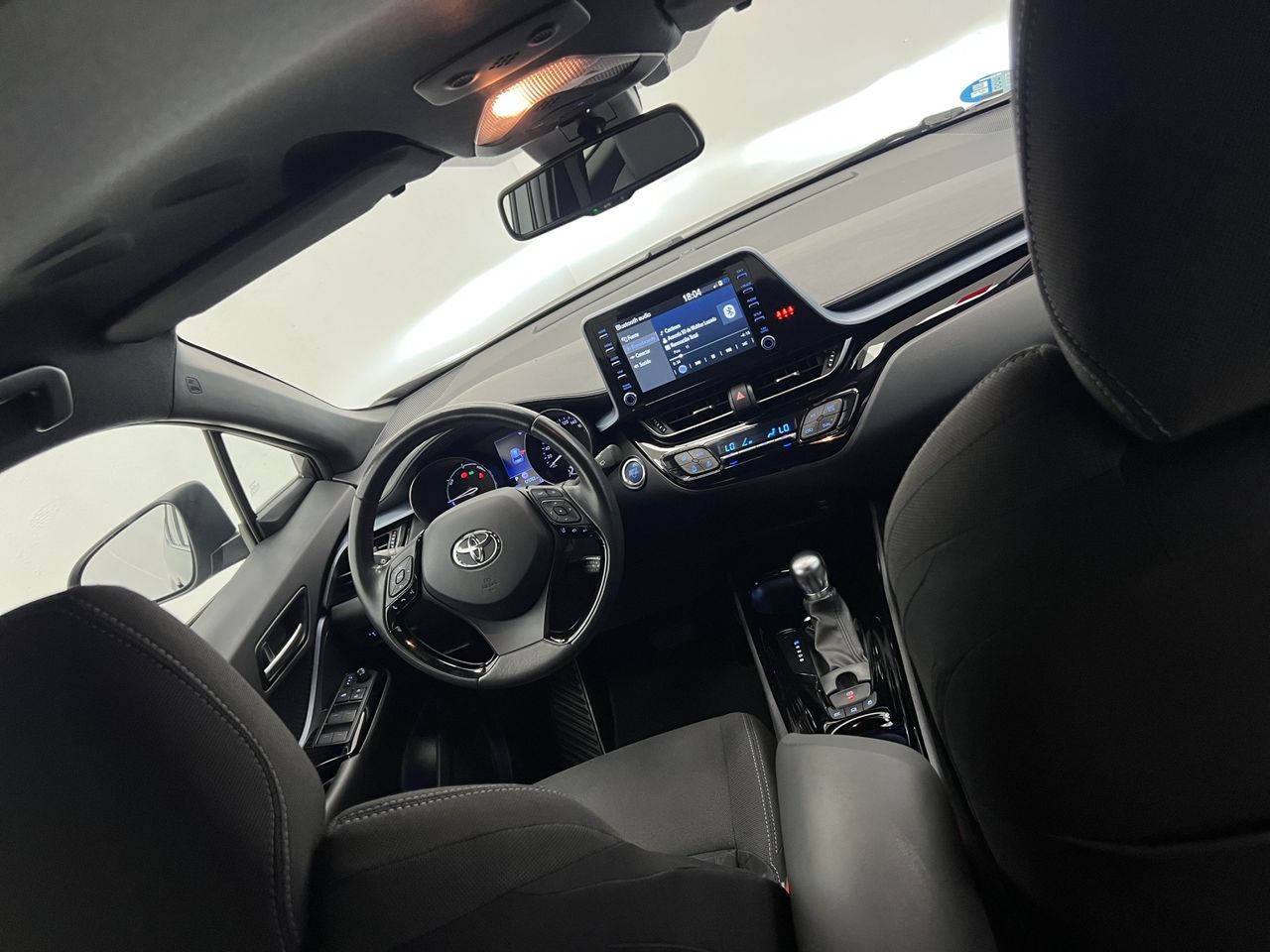 Toyota C-HR 1.8 125H Advance - Foto 35