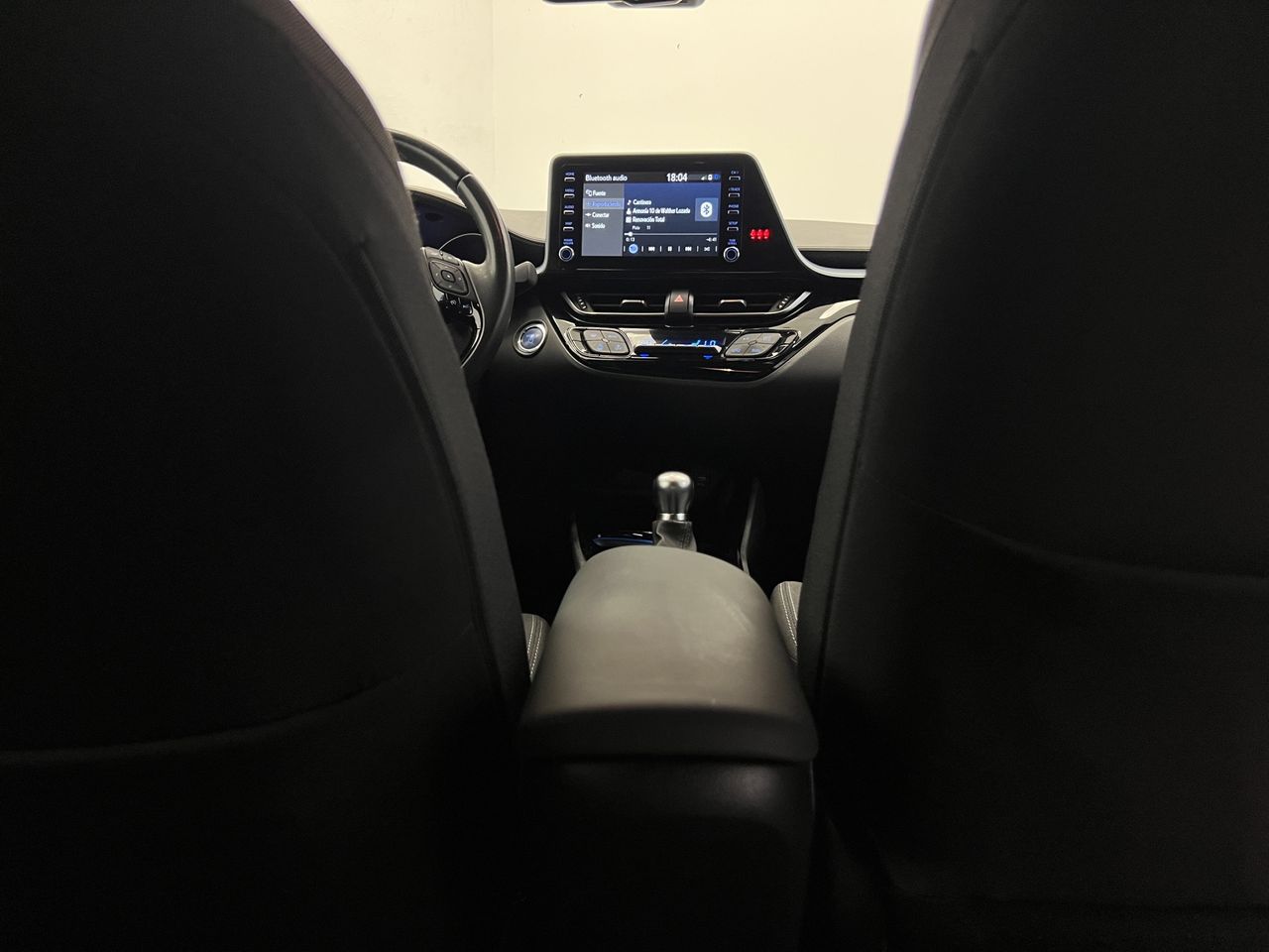 Toyota C-HR 1.8 125H Advance - Foto 33