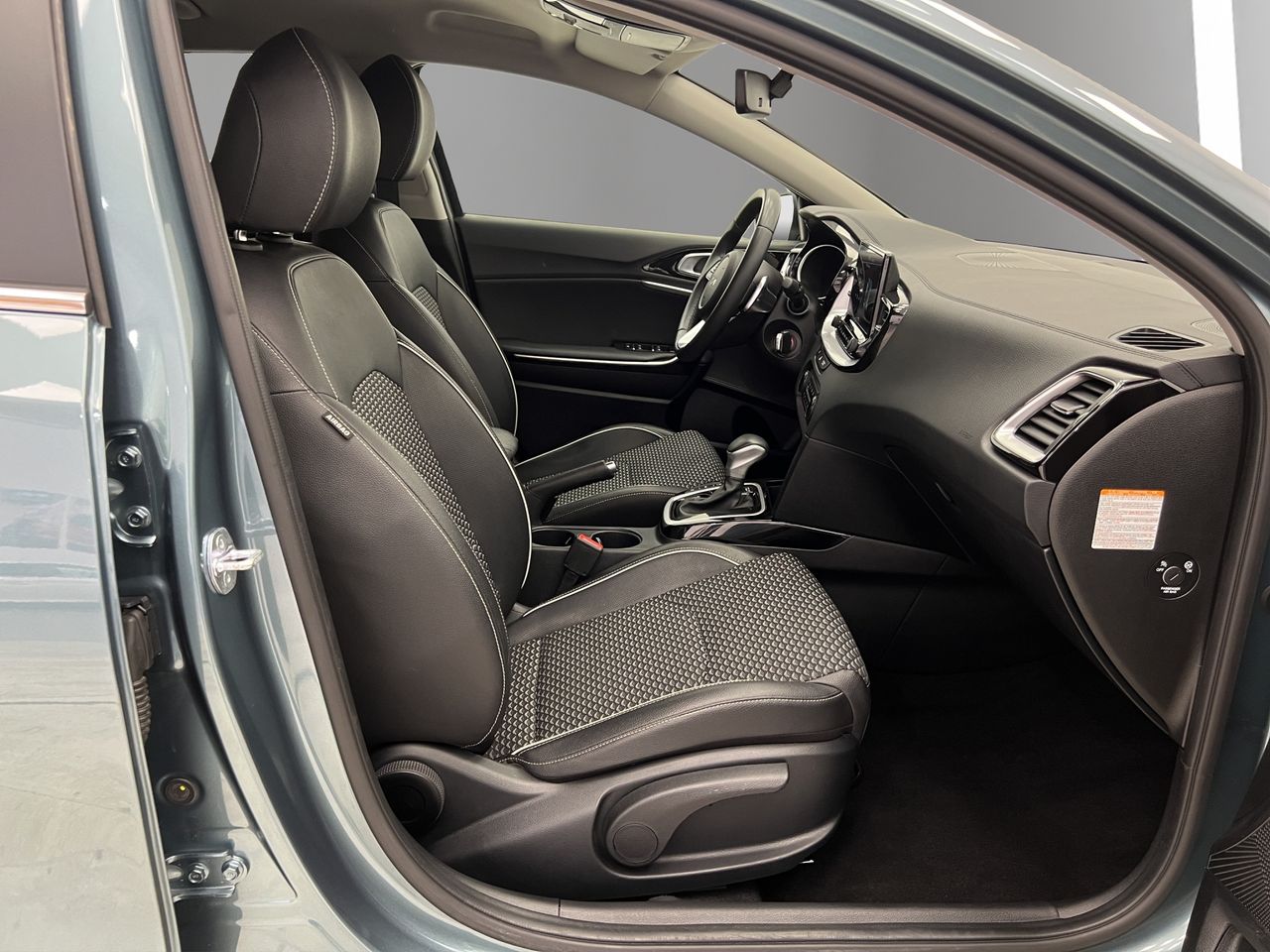 Kia Ceed  TECH 1.6 CRDI  AT7 E6D - Foto 19
