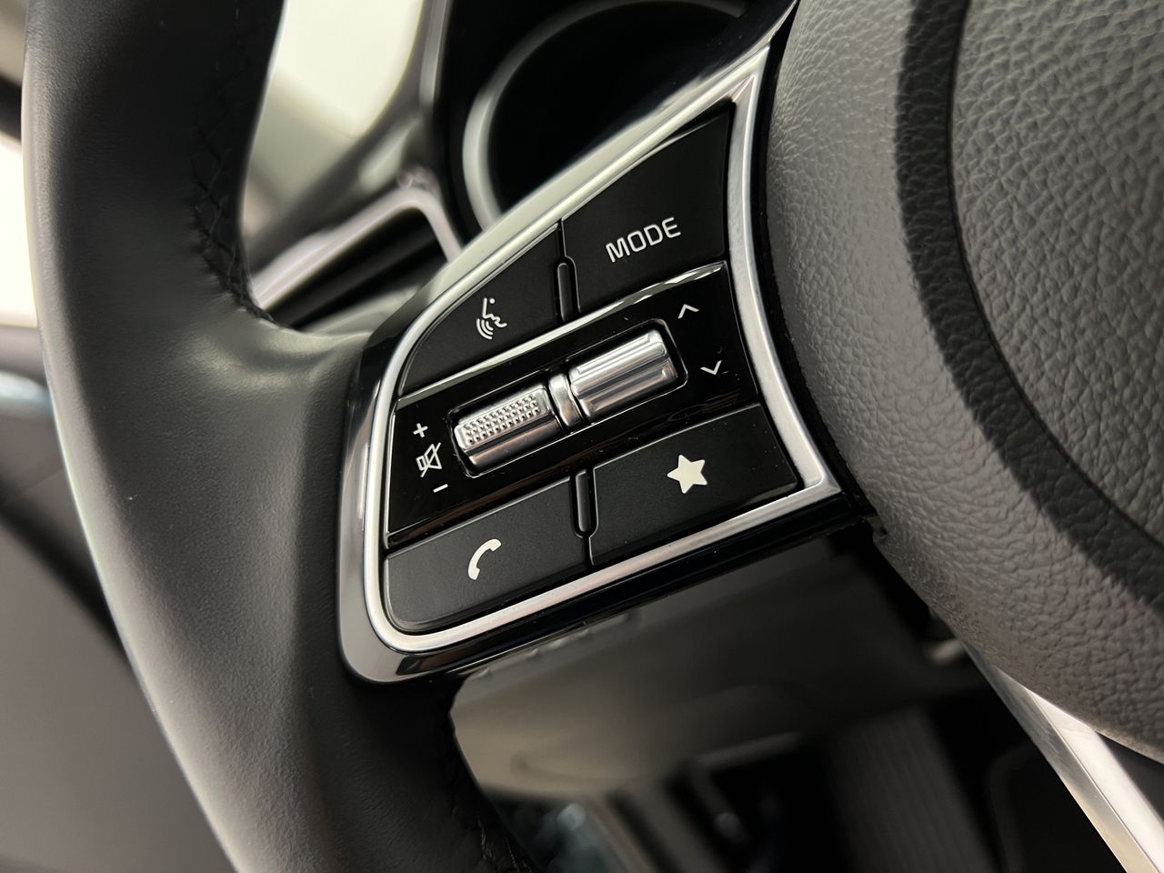 Kia Ceed  TECH 1.6 CRDI  AT7 E6D - Foto 27