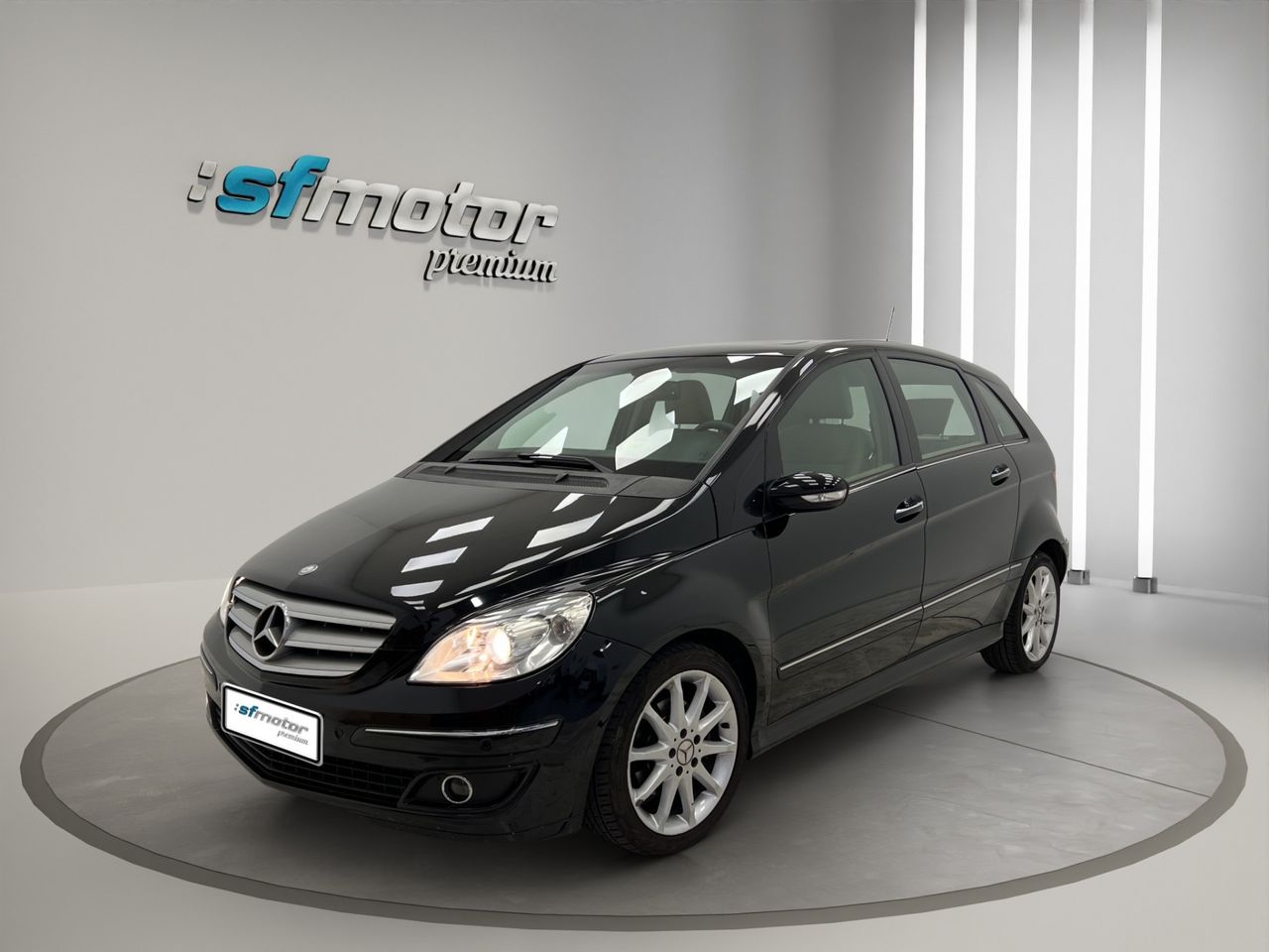 Mercedes Clase B 180 CDI - Foto 2