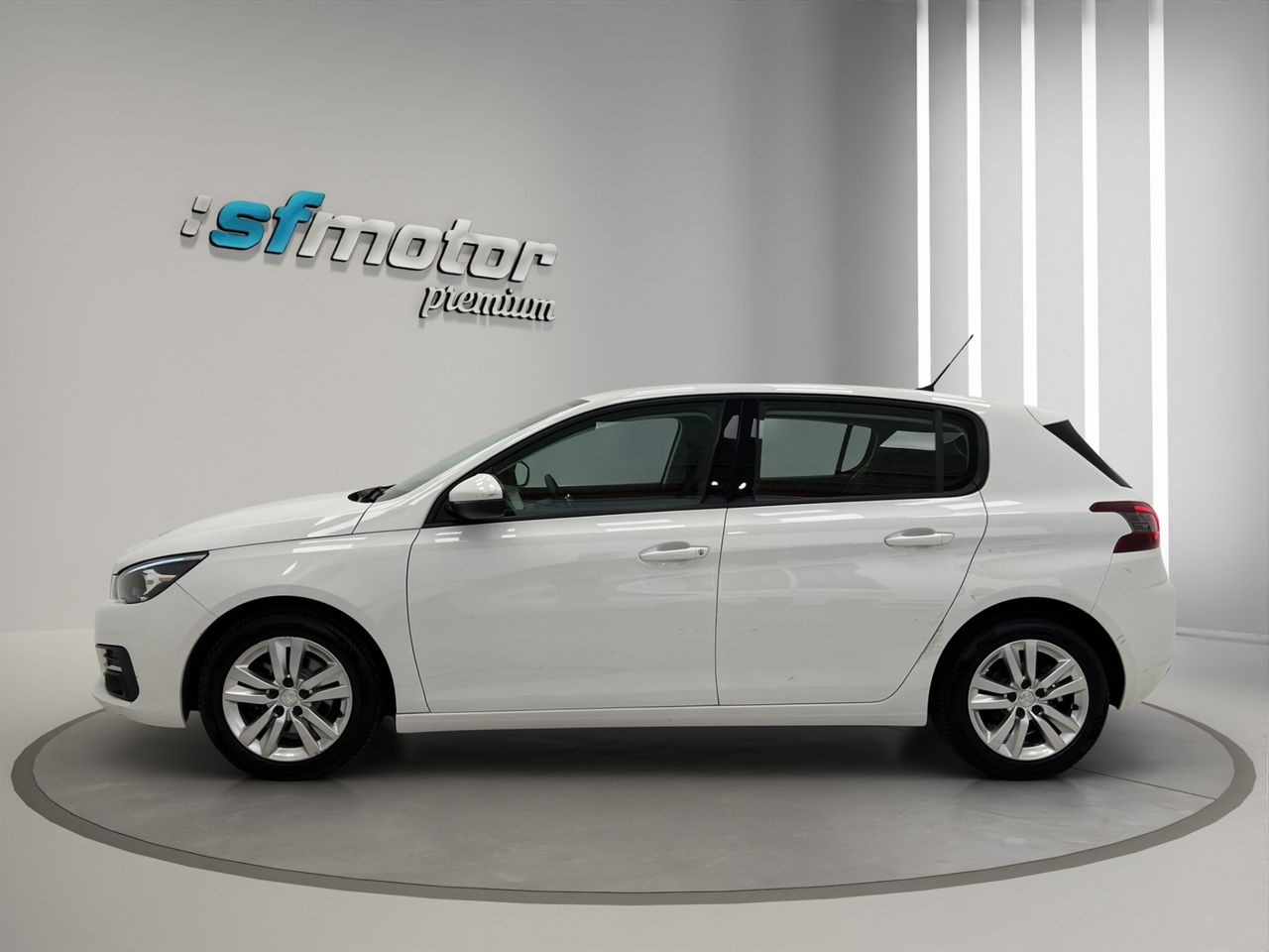Peugeot 308 5P Active Pack BlueHDi 130 S&S MAN - Foto 4