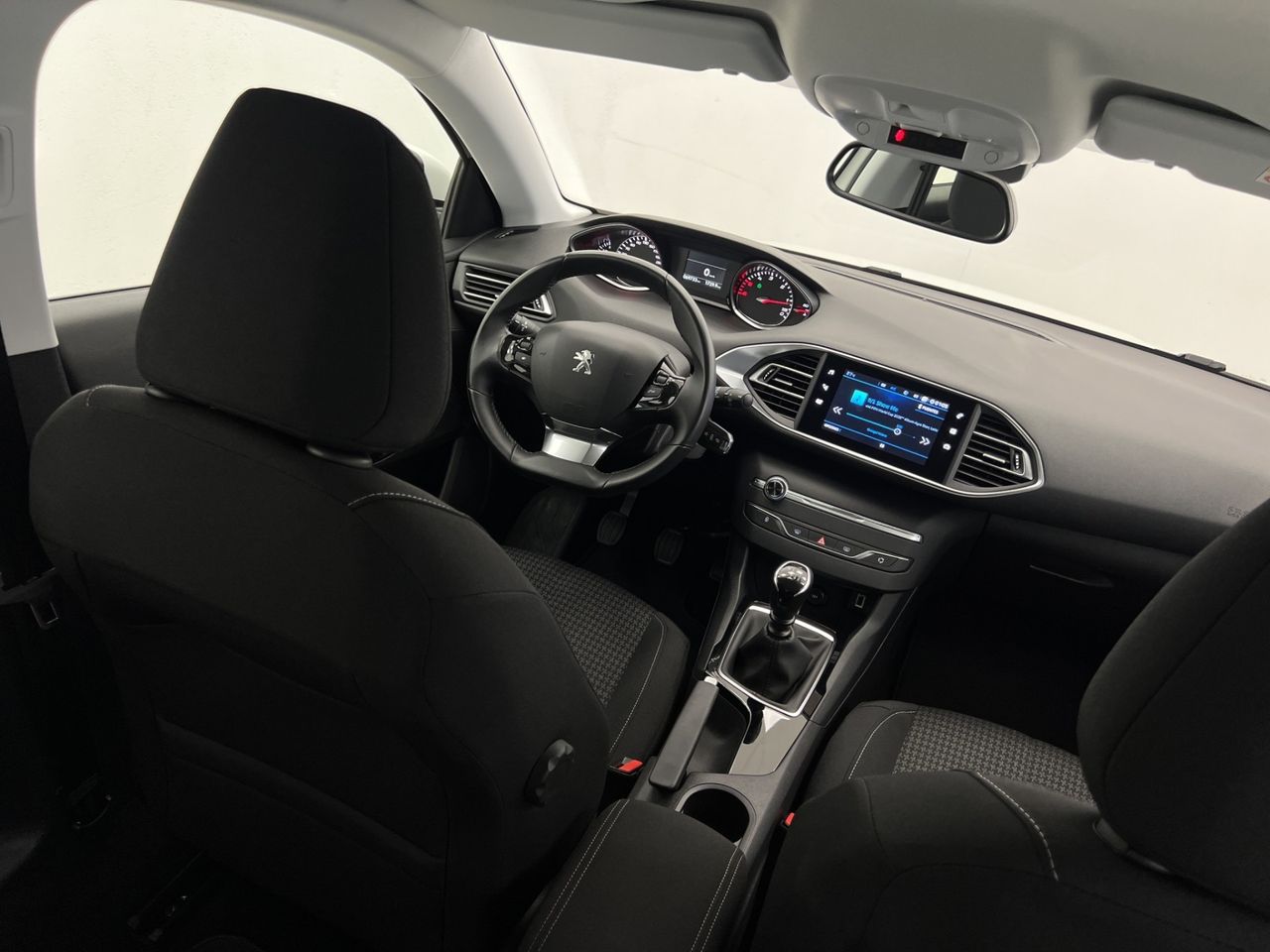 Peugeot 308 5P Active Pack BlueHDi 130 S&S MAN - Foto 34