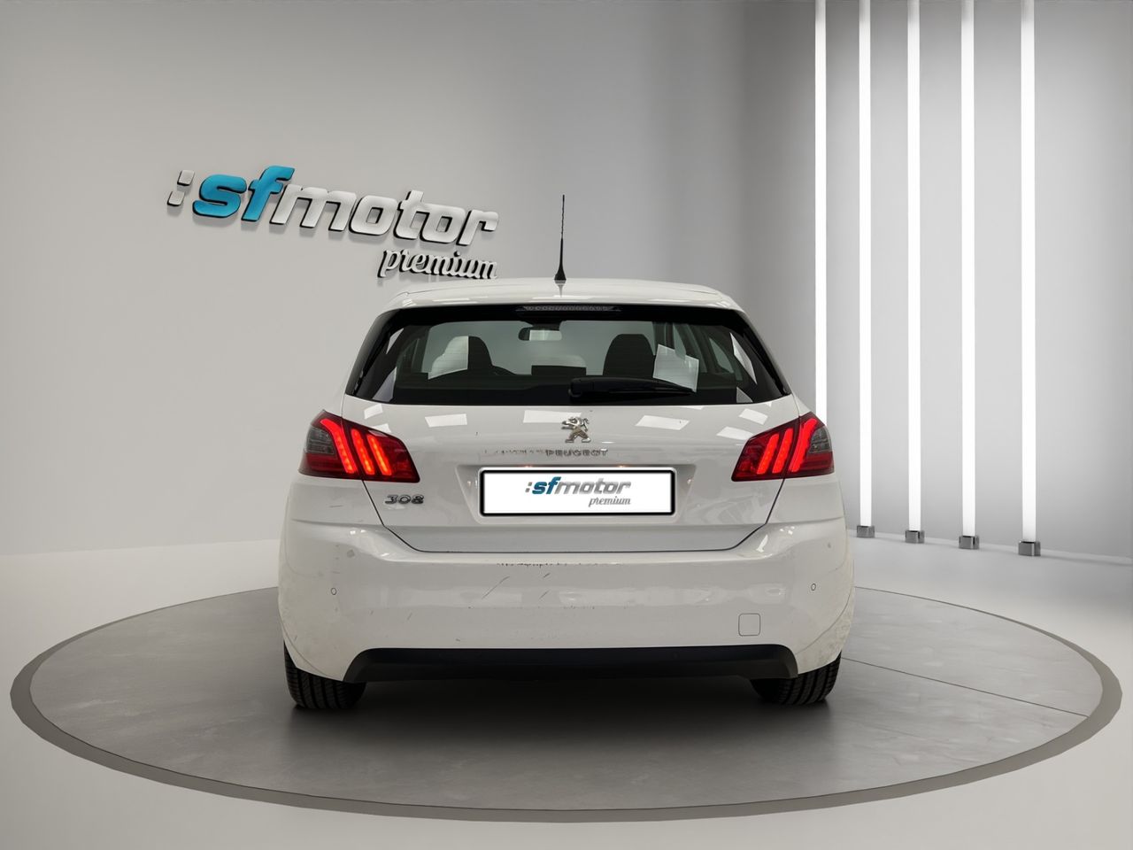 Peugeot 308 5P Active Pack BlueHDi 130 S&S MAN - Foto 6
