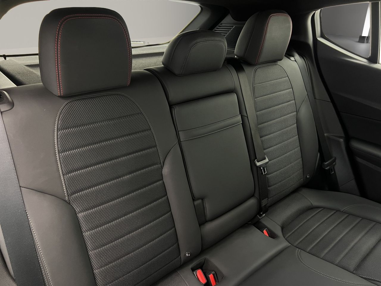 Alfa Romeo Tonale 1.5 MHEV - Foto 20