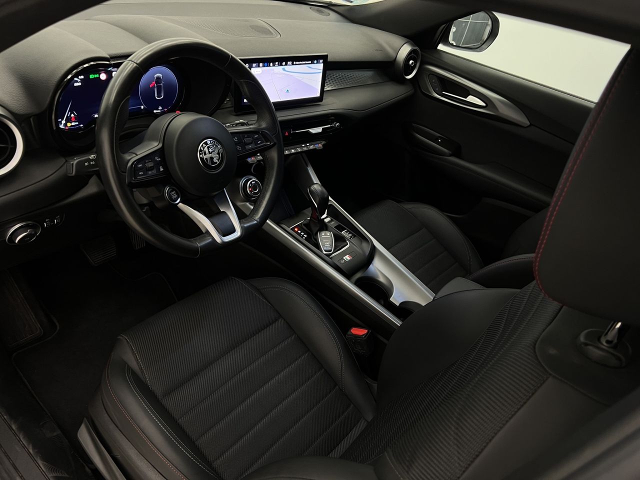 Alfa Romeo Tonale 1.5 MHEV - Foto 34