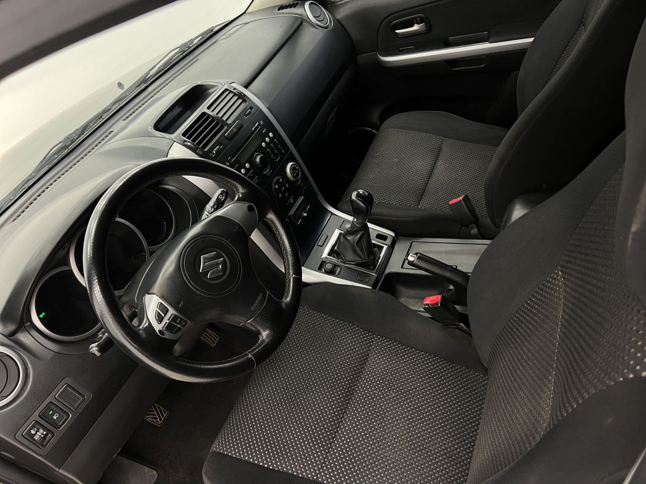 Suzuki Grand Vitara 1.9 JXE 5 PUERTAS - Foto 27