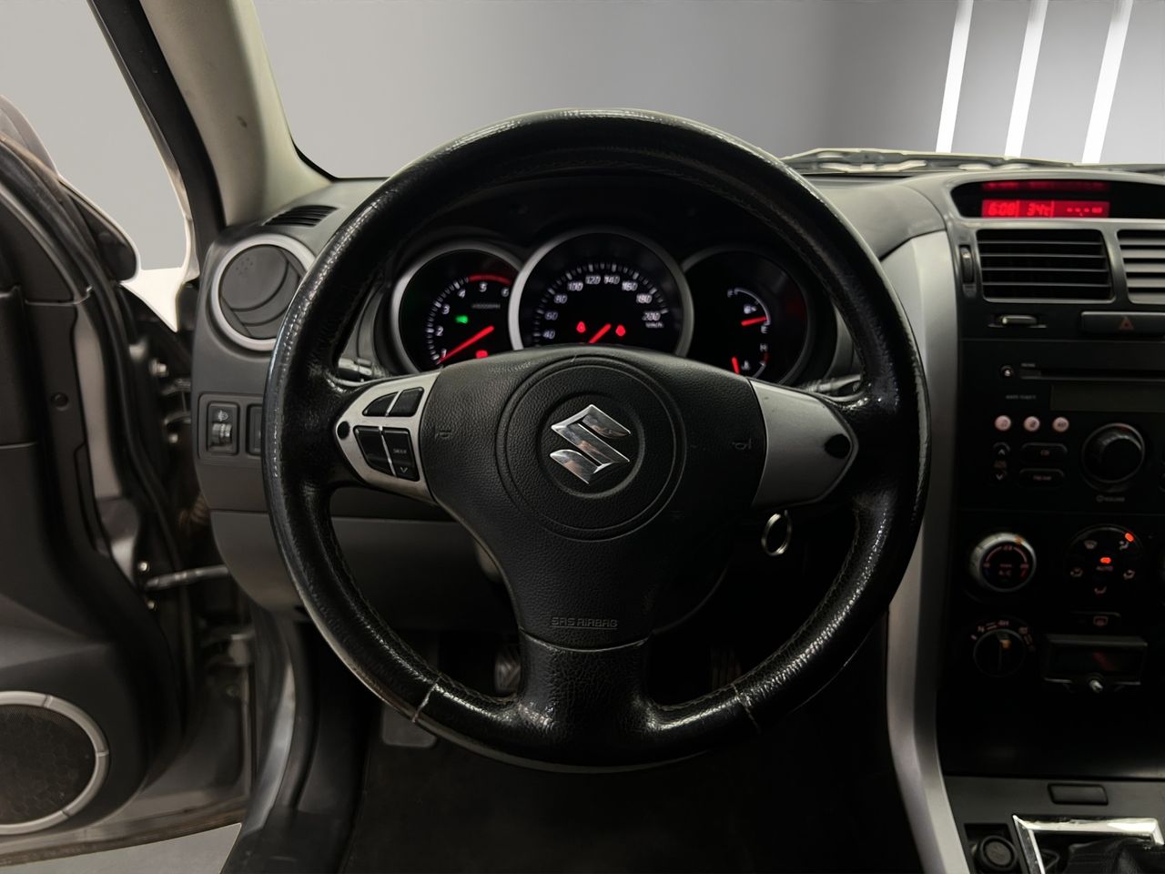 Suzuki Grand Vitara 1.9 JXE 5 PUERTAS - Foto 11