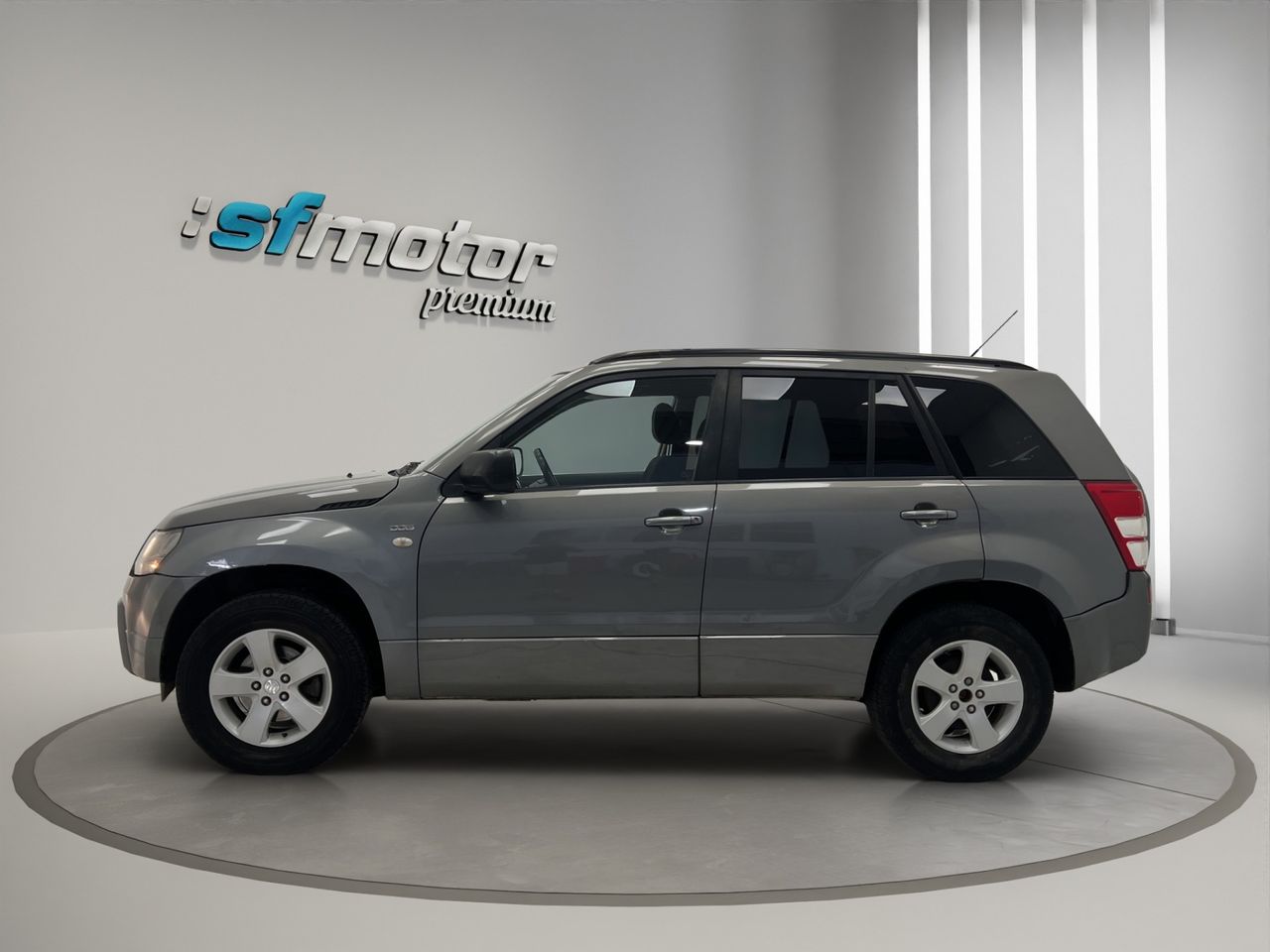 Suzuki Grand Vitara 1.9 JXE 5 PUERTAS - Foto 4