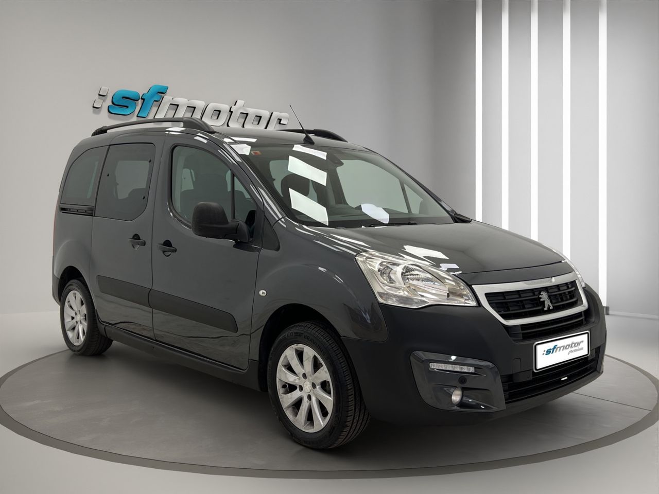 Peugeot Partner Tepee Outdoor 1.6 BlueHDi 120 - Foto 9