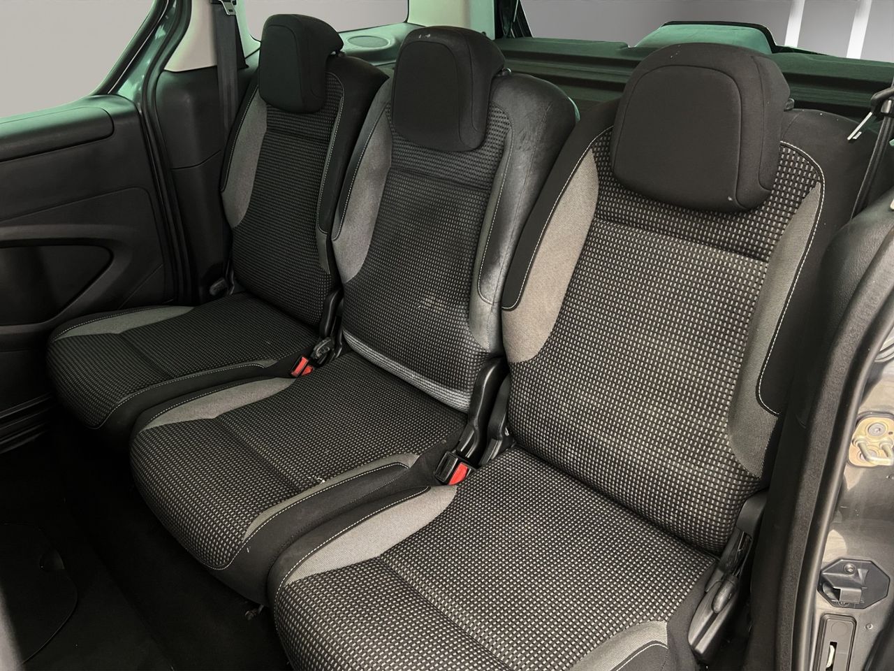Peugeot Partner Tepee Outdoor 1.6 BlueHDi 120 - Foto 14