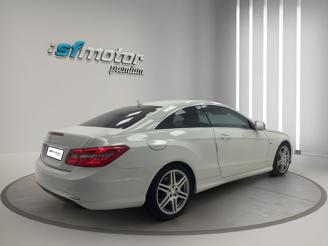 Mercedes Clase E Coupé E 220 CDI Blue Efficiency Avantg. - Foto 7
