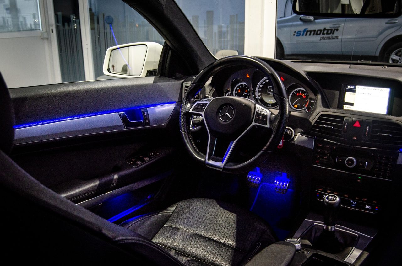 Mercedes Clase E Coupé E 220 CDI Blue Efficiency Avantg. - Foto 43