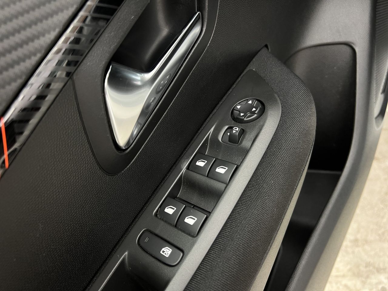 Peugeot 208 BlueHDi 73kW (100CV) Active Pack - Foto 24