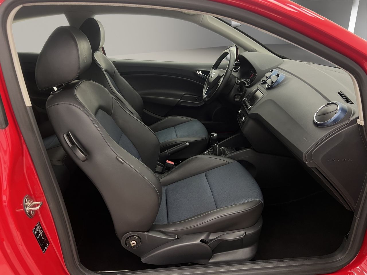Seat Ibiza 1.4 TDI - Foto 19