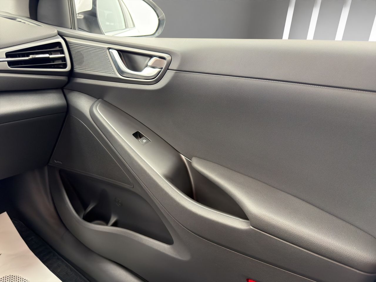 Hyundai IONIQ 1.6 GDI HEV Tecno DCT - Foto 22