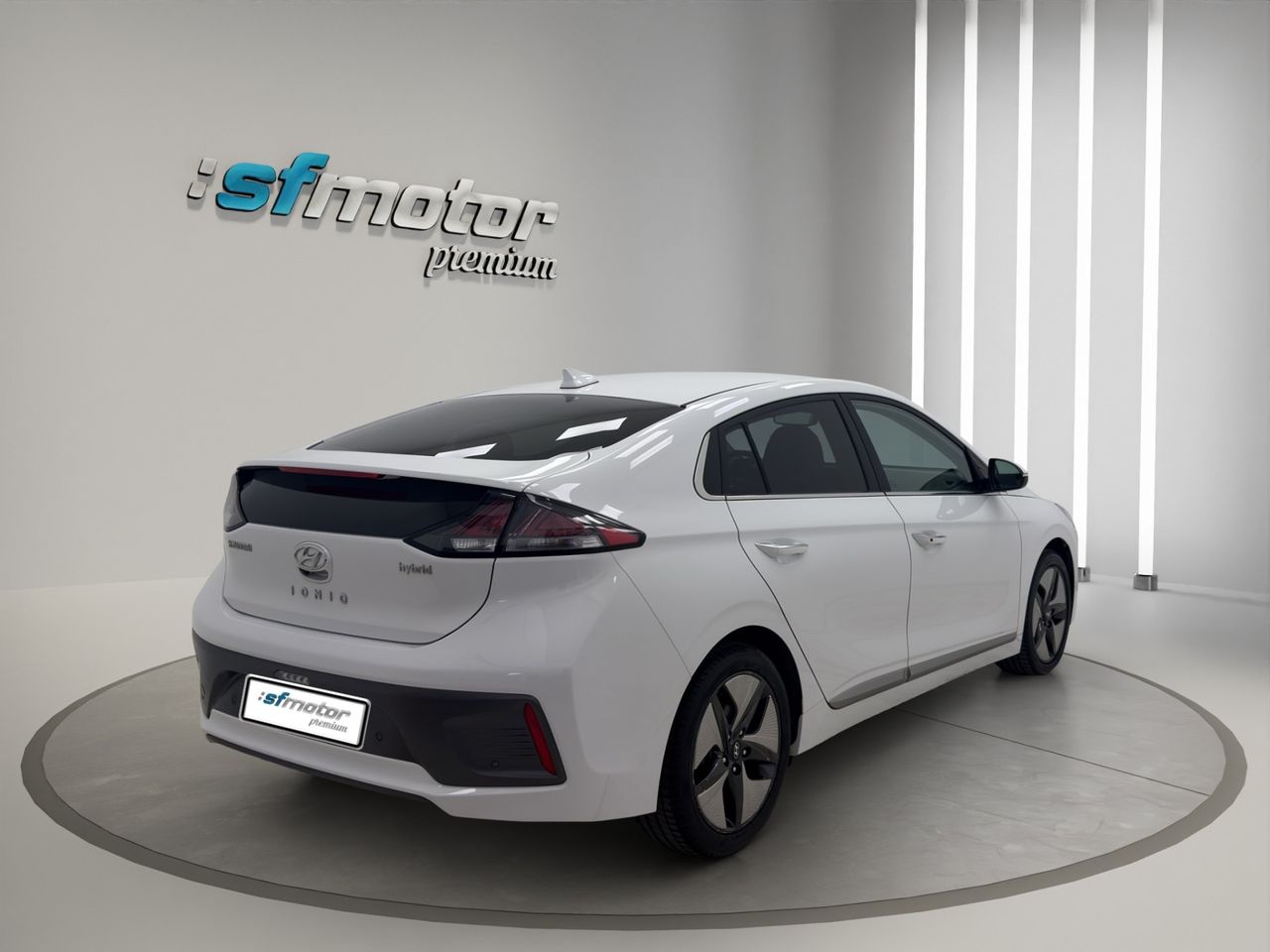 Hyundai IONIQ 1.6 GDI HEV Tecno DCT - Foto 7