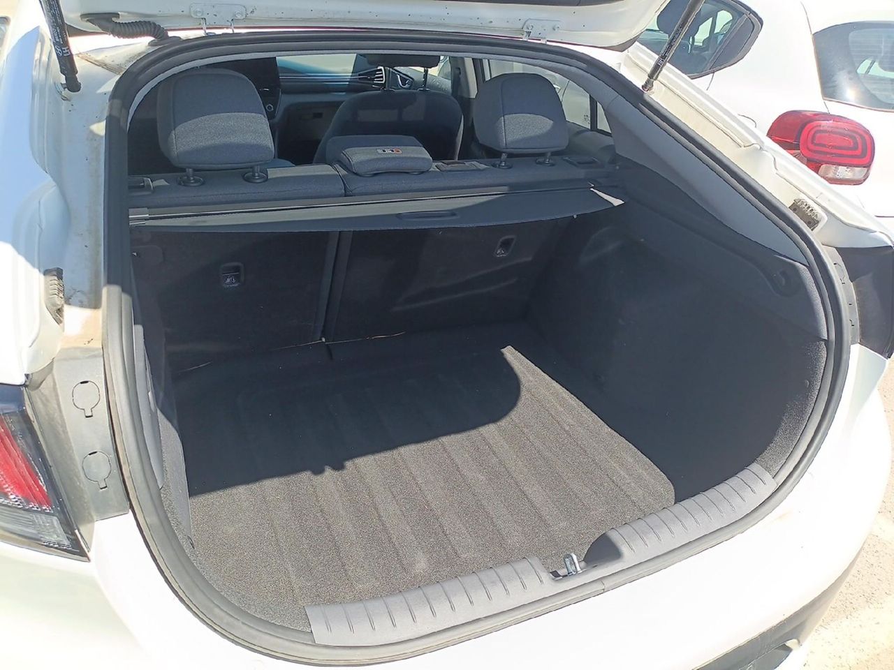 Hyundai IONIQ 1.6 GDI HEV Tecno DCT - Foto 7
