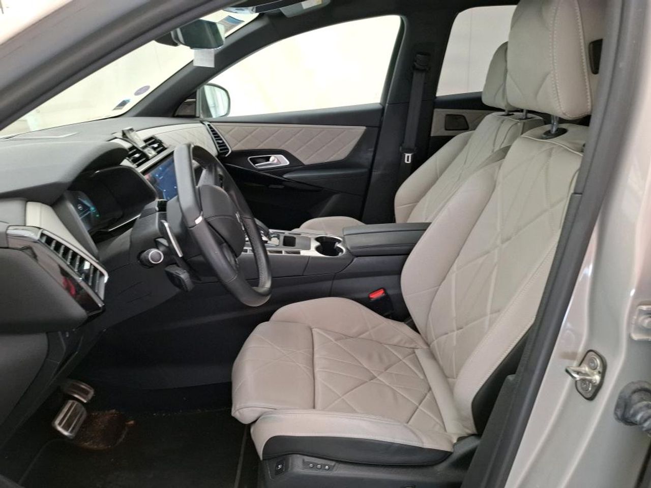 DS DS 7 Crossback E-TENSE 225 GRAND CHIC - Foto 6