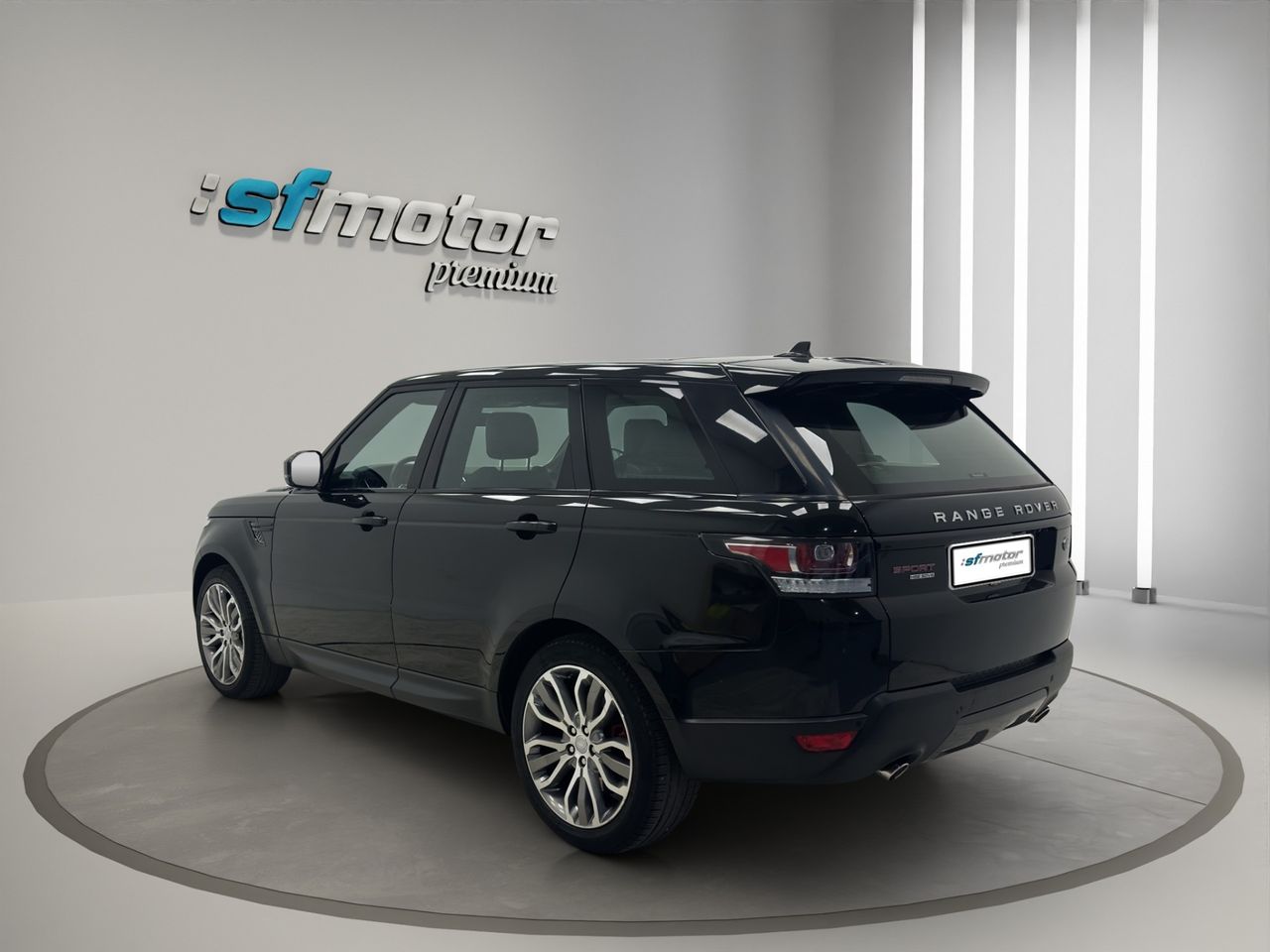 Land-Rover Range Rover Sport 3.0 SDV6 306cv HSE Dynamic - Foto 5