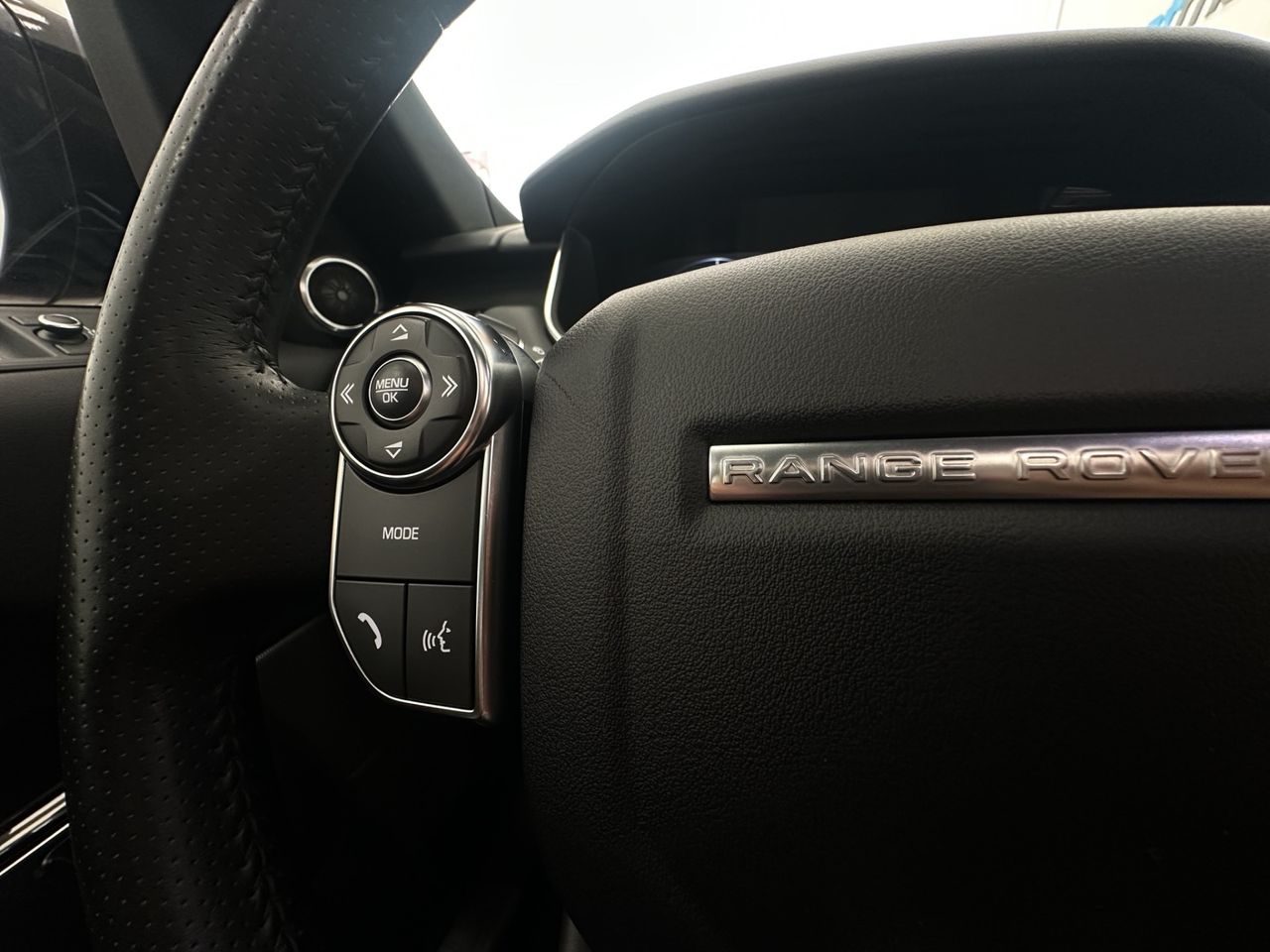 Land-Rover Range Rover Sport 3.0 SDV6 306cv HSE Dynamic - Foto 30